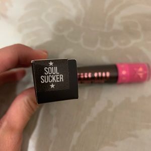JEFFREE STAR COSMETICS L.E “SOUL SUCKER”